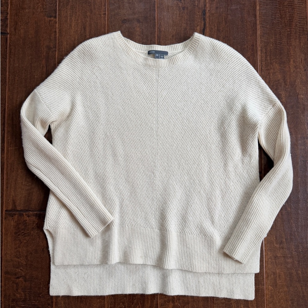 Vince Women's Cream Crew Neck Sweater